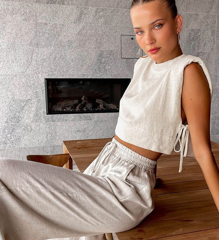 To-delt loungewear sæt med crop top og bukser