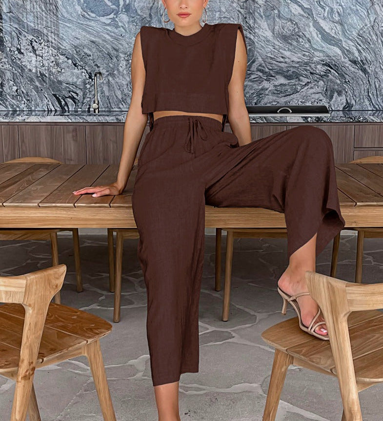 To-delt loungewear sæt med crop top og bukser
