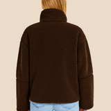 Blød teddy fleecejakke til kvinder med høj krave og lynlås