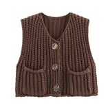 Chunky armygrøn strikvest med lommer og dekorative knapper