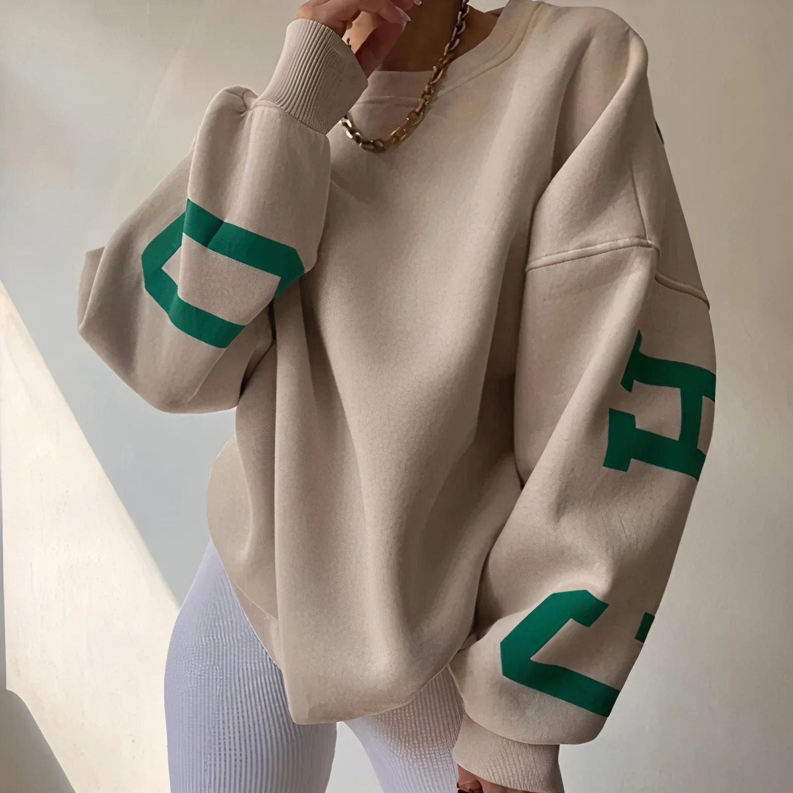 Oversized mintgrøn sweatshirt med print – streetwear til kvinder