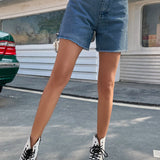 High-Waist Denim Shorts med Rå Kant – Cool & Casual Stil