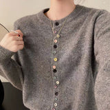 Strikket Cardigan med Dekorative Knapper