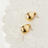 Guld dråbeformede øreringe til kvinder – moderne og luksuriøst design