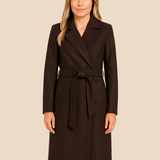 Lang elegant damefrakke i uldlook med bælte og dobbeltradet design