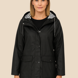 Vandtæt damejakke med hætte og varm fleeceforing