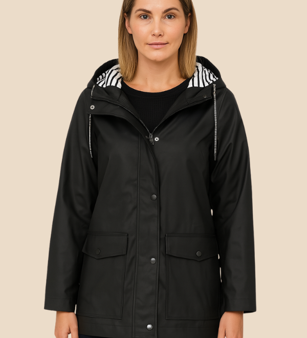 Vandtæt damejakke med hætte og varm fleeceforing