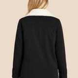 Varm teddyforet damejakke i blød fløjl med elegant krave