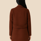 Klassisk uldinspireret damefrakke med stilrent snit