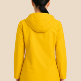 Vandtæt damejakke med hætte og varm fleeceforing