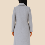 Lang dobbeltradet damefrakke i uldlook med elegant pasform