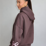 Oversized hoodie med print og afslappet pasform