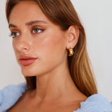 Klassiske guld hoop øreringe til kvinder – elegant og tidløs stil