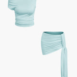 To-delt Sæt med Asymmetrisk Top og Knyttet Mini Nederdel – Minimal Chic