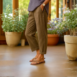 Lette damebukser med elastisk talje og afslappet pasform