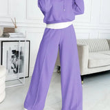 Komfortabelt lounge sæt med hoodie og wide leg bukser