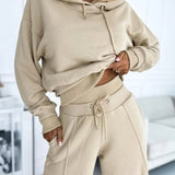 Komfortabelt lounge sæt med hoodie og wide leg bukser