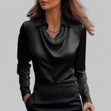 Elegant Satin Damebluse med Draperet Hals