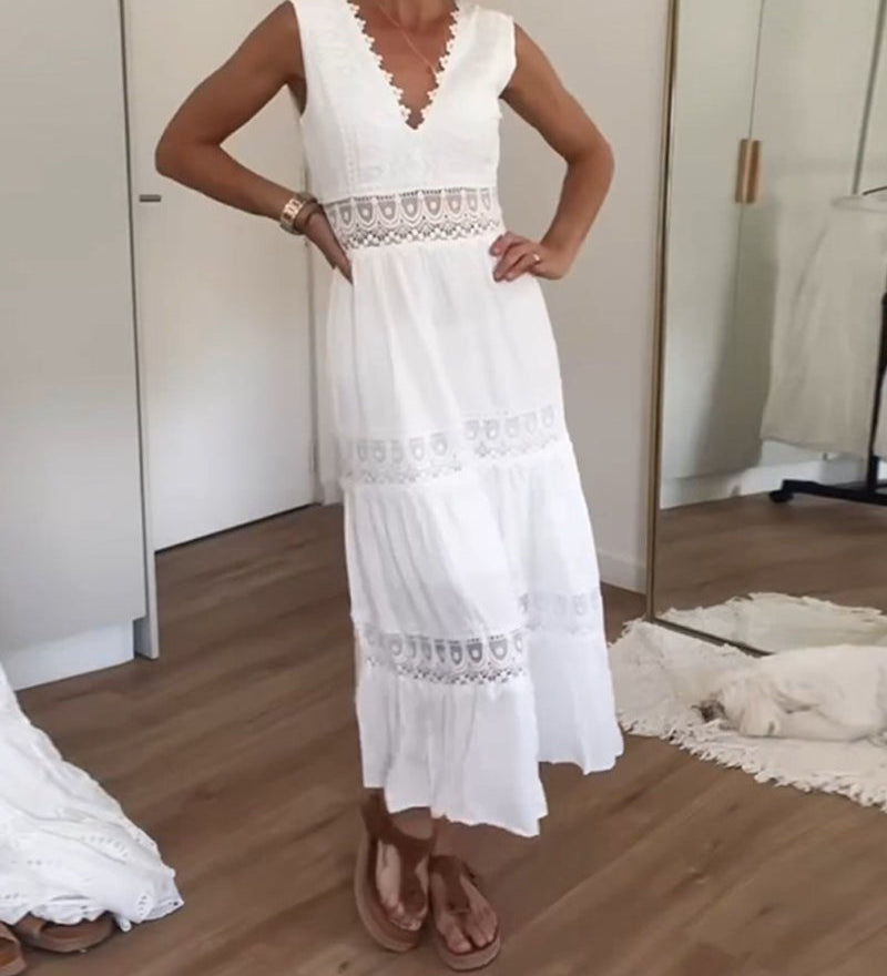 Hvid Sommerkjole med Blonder og V-Hals