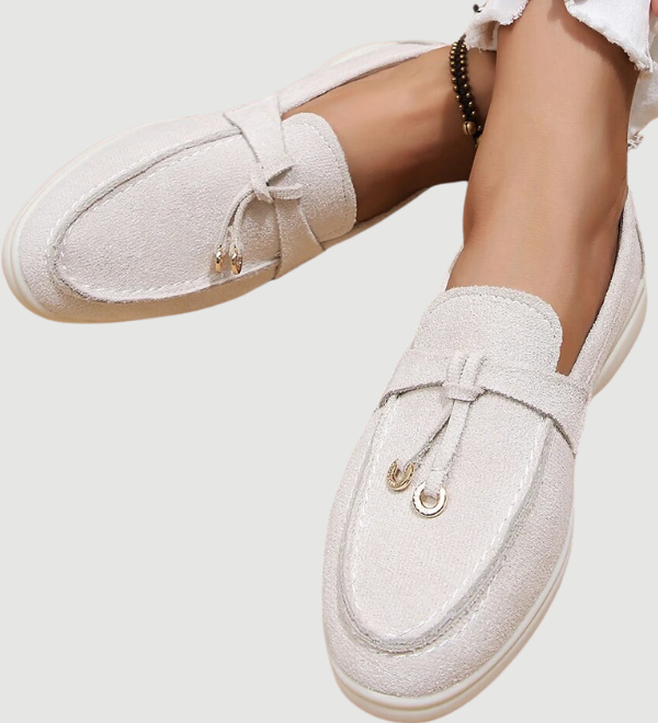Bløde Slip-On Loafers med Guld Detaljer til Kvinder