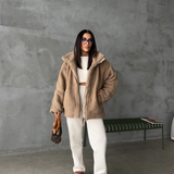 Teddy fleece jakke – varm, blød og stilfuld