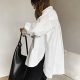 Oversize Skjorte med Klassisk Krave – Minimalistisk Stil