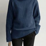 Ribstrikket Rullekrave Sweater med Oversized Pasform