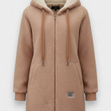 Varm teddyjakke med hætte og afslappet pasform – blød komfort til kolde dage