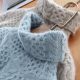 Kabelstrikket Rullekrave Sweater