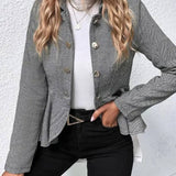 Elegant Kort Blazer med Chevron og Peplum til Kvinder