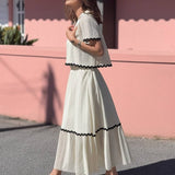 Elegant Sommer Outfit Set – Kjole og Top med Sort Kant