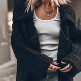 Oversized Ensfarvet Cardigan med Knapper og Revers til Kvinder