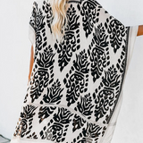 Boho kimono – Let cardigan med mønster og frynser til sommerlag
