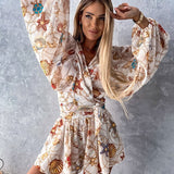 Boheme playsuit med blomsterprint og lange ærmer – perfekt til sommer