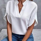 Elegant V-Bluse med Ståkrave og Korte Ærmer