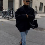 Oversize dame uldjakke – trendy og varm overgangsjakke