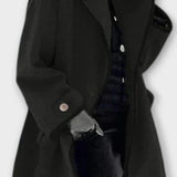 Elegant Blazer Frakke med Kontrastkant – Moderne Snit og Stilrent Look