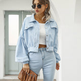 Kort Denimjakke til Kvinder – Trendy Cropped Jakke med Løstsiddende Pasform
