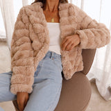 Kort faux fur jakke til kvinder – elegant og blød pelsjakke til hverdag og fest