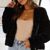 Kort faux fur jakke til kvinder – elegant og blød pelsjakke til hverdag og fest
