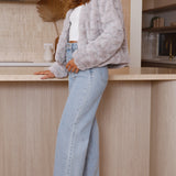 Kort faux fur jakke til kvinder – elegant og blød pelsjakke til hverdag og fest