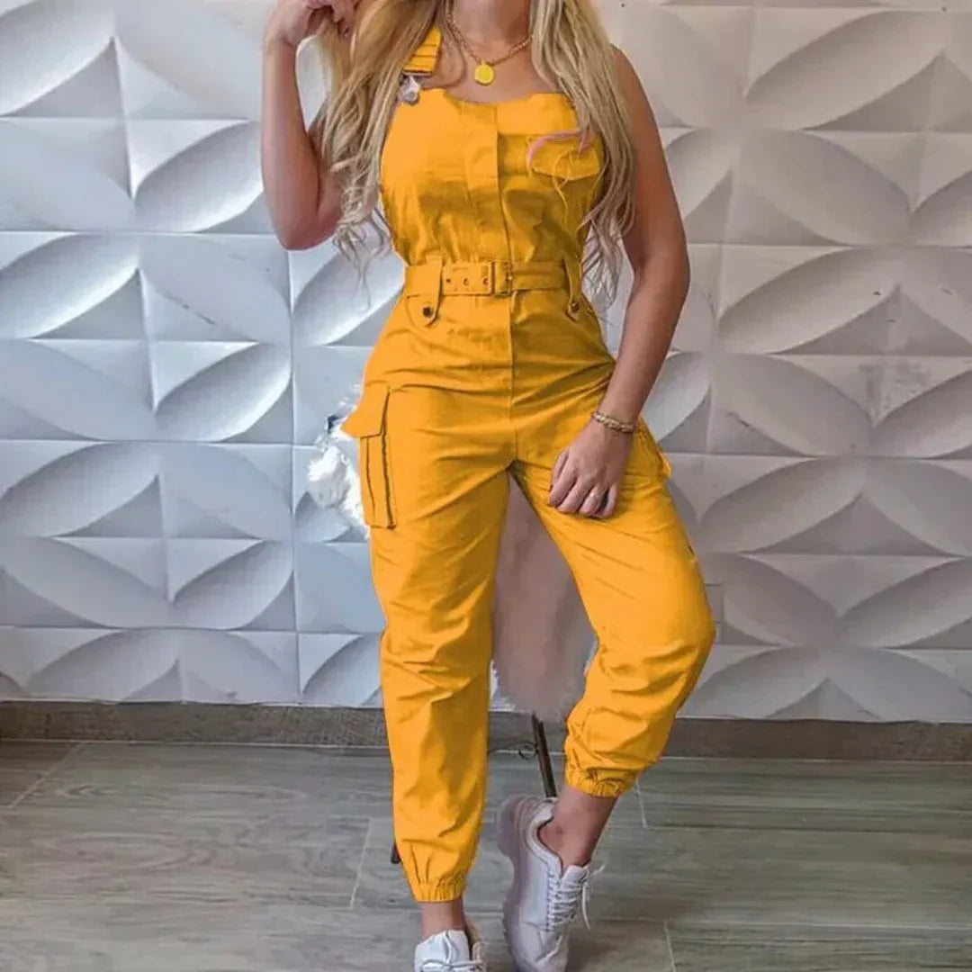 Utility Jumpsuit med Bælte og Cargo-Detaljer