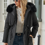 Vinterjakke med Hætte og Faux Fur – Elegant Varme til Hverdagen