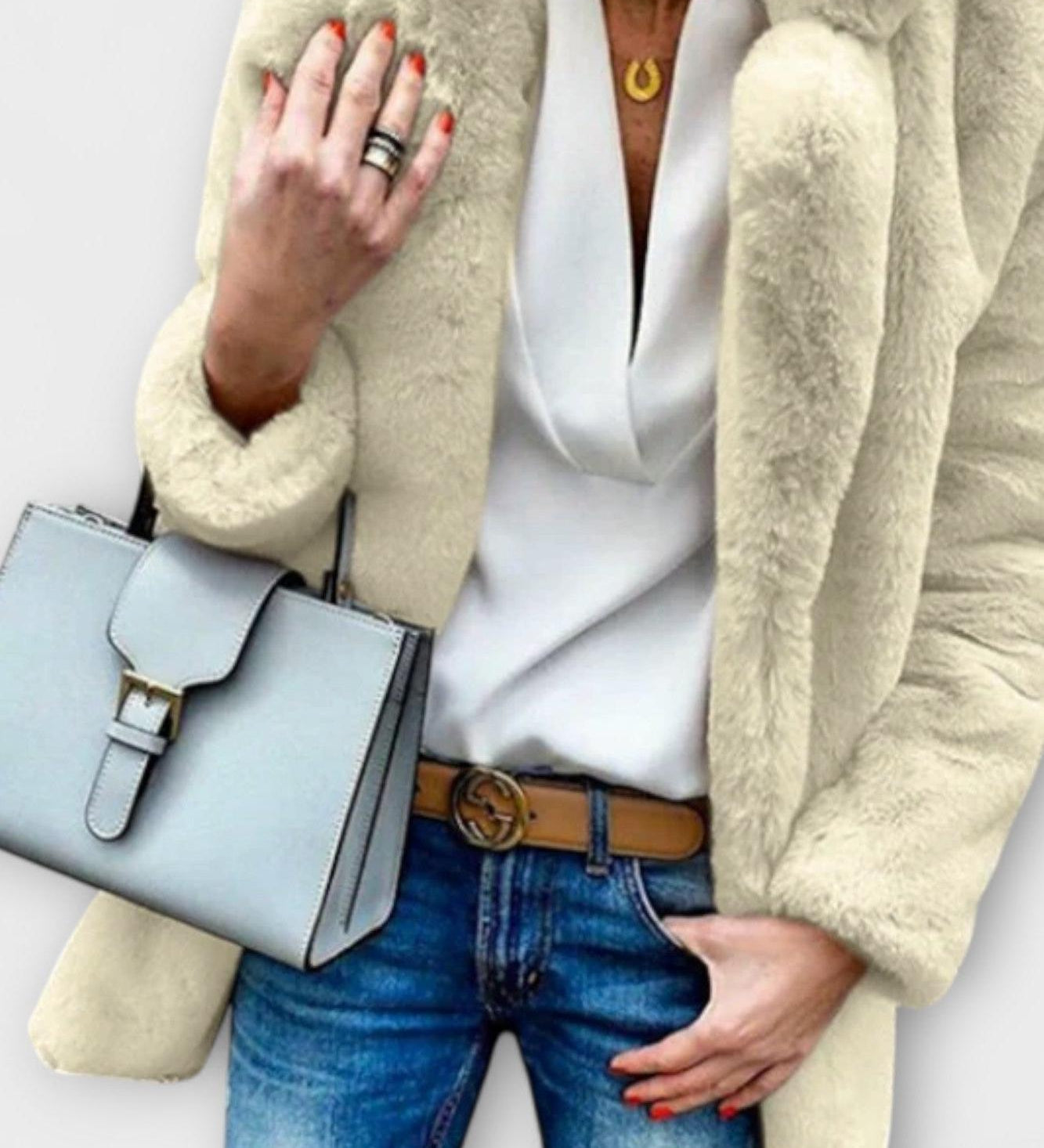 Kort Teddy Jakke med Lynlås – Blød Komfort og Casual Look