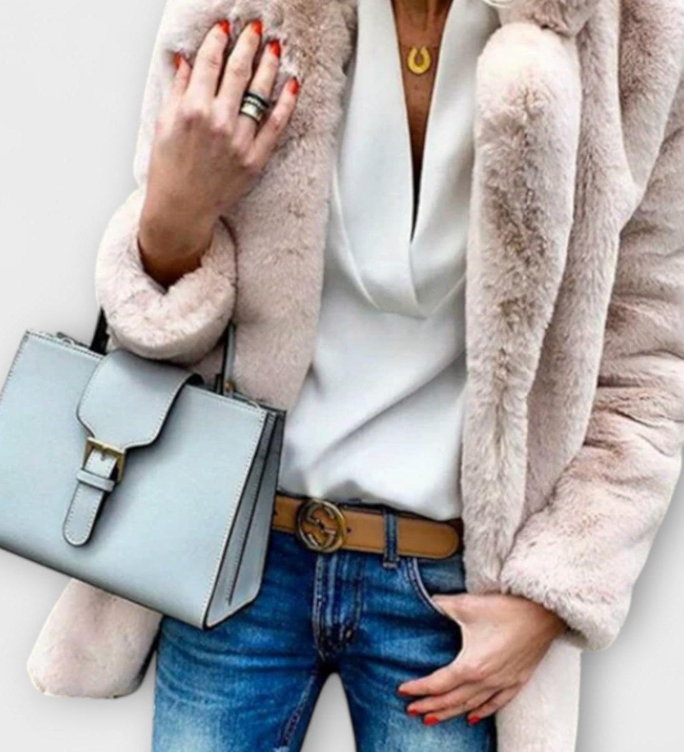 Kort Teddy Jakke med Lynlås – Blød Komfort og Casual Look