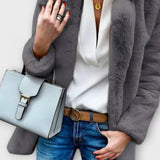 Kort Teddy Jakke med Lynlås – Blød Komfort og Casual Look