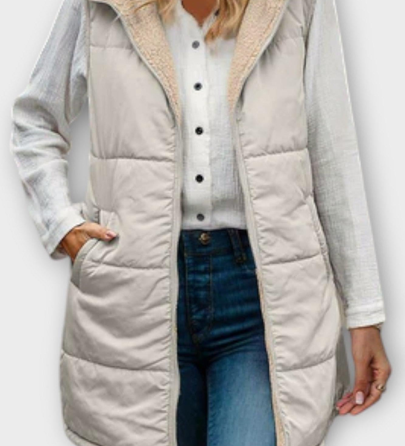 Lang Quiltet Vest med Hætte – Let Varme og Casual Stil