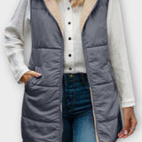 Lang Quiltet Vest med Hætte – Let Varme og Casual Stil