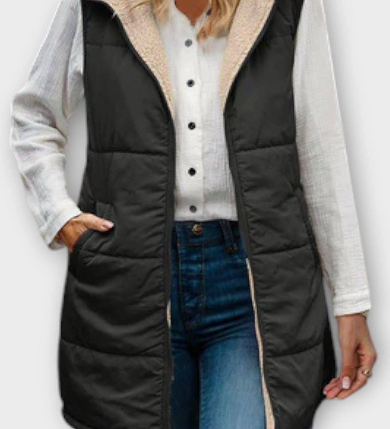 Lang Quiltet Vest med Hætte – Let Varme og Casual Stil
