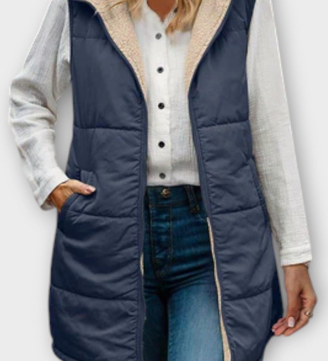 Lang Quiltet Vest med Hætte – Let Varme og Casual Stil
